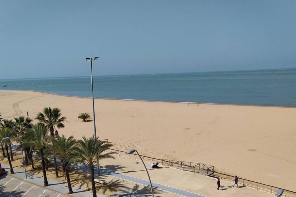Apartamento En Primera Linea De Playa Sanlucar de Barrameda Exterior photo